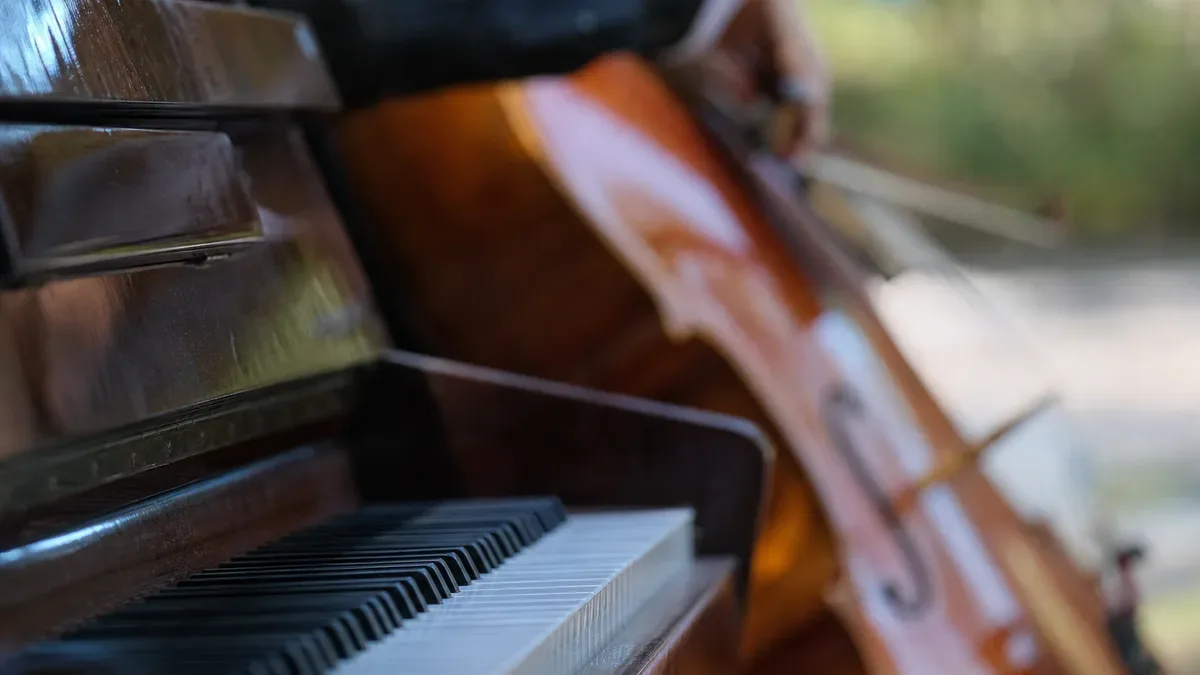 Fado, gitara i Lizbona - Konin znów dał się porwać Siestie