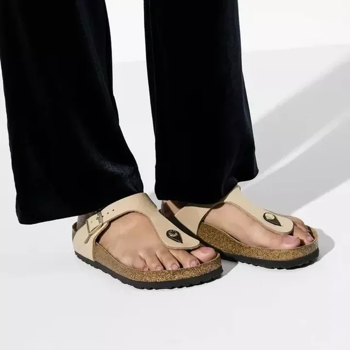 Japonki przy płaskostopiu? Z Birkenstock Gizeh to możliwe!