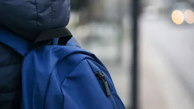 Ponad 14 tysięcy uczniów wróciło do szkół. SOSW ma nowy bus