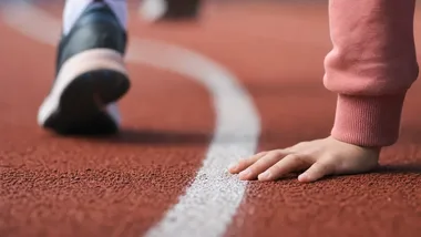 Olimpijka poprowadziła rozgrzewkę. W Koninie ruszyła sportowa rywalizacja