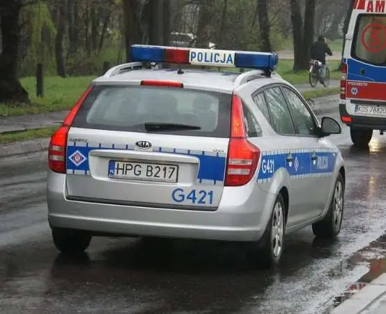 W Koninie zatrzymano 25-latka na hulajnodze z narkotykami i trafi do aresztu