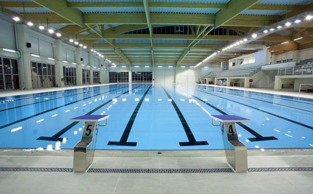 Zimowe atrakcje MOSiR – oferta na Ferie 2026 dla młodszych i starszych