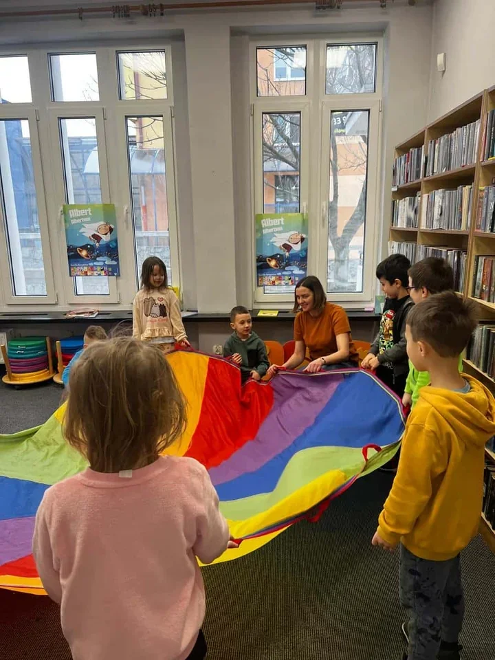 Albert wraca do biblioteki - „Niech żyje Albert Albertson!” na małej wystawie w Koninie