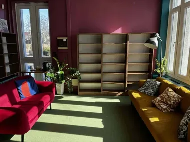 Biblioteka Emocji w Koninie - jak nowe wnętrza zamienią wypożyczalnię w przyjazną przystań