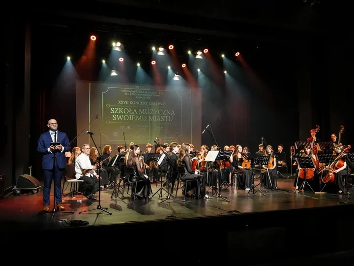 Muzyka znów połączyła Konin. Uczniowie dali koncert pełen wdzięczności