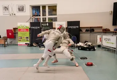 Finały Mistrzostw Polski Młodzieżowców w szabli – zacięte walki na konińskiej hali