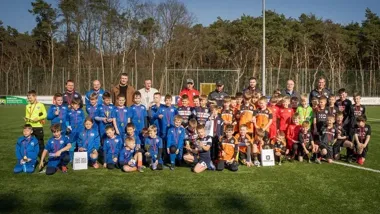 Górnik Cup 2026 połączył piłkarską zabawę z pomocą dla schroniska