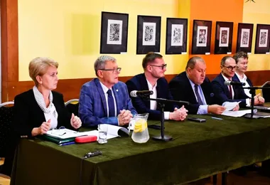 Elektrownia jądrowa w Koninie? EDF przedstawia ofertę, ale decyzja należy do rządu